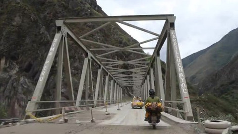 Trabantem Jižní Amerikou - Cesta z Muchu Picchu