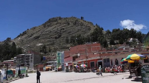 Trabantem Jižní Amerikou - Nahoru na Copacabanu