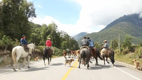 Trabantem Jižní Amerikou - Marek projel lejno