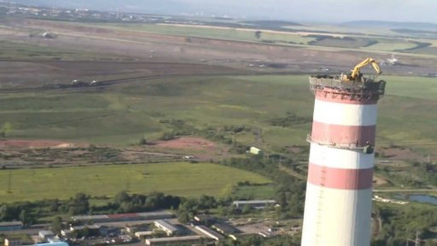 Ohře s Vladimírem Čechem - Vystřižený letecký záběr na komín