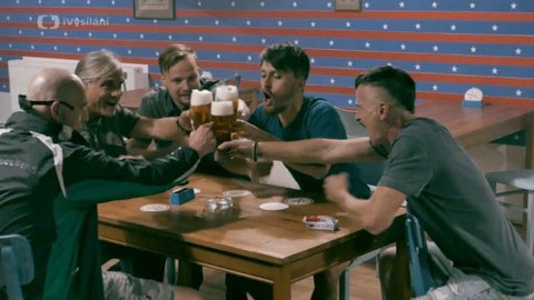 Úhoři mají nabito - Z natáčení filmu Úhoři mají nabito