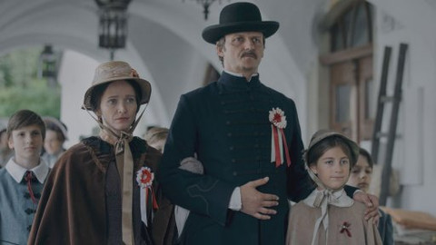 Božena - Čím ovlivnila rodinu Němcových revoluce a tajná policie?