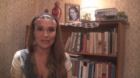 Vyprávěj - Milada - medailonek