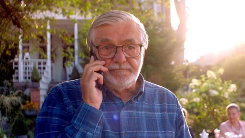 Zbožňovaný - Trailer