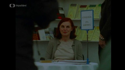 Je nalezena tím, koho hledá - Trailer