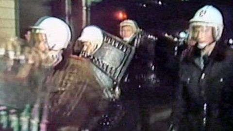 Albertov 16:00 - Zbití z Národní