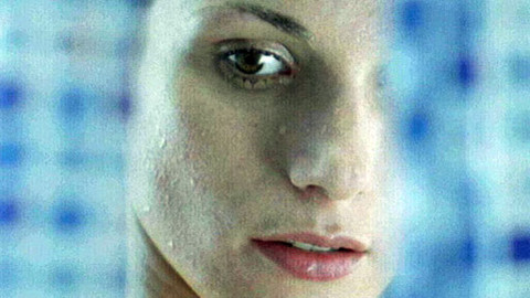 Nebe, peklo... zem - Trailer