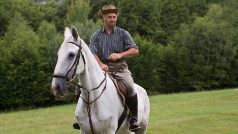 Zdivočelá země - Medailonek Antonína Maděry