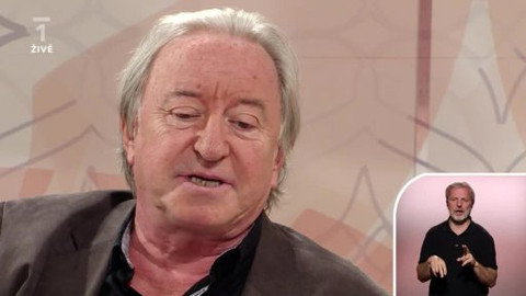 Zdivočelá země - Jiří Lábus v Sama doma