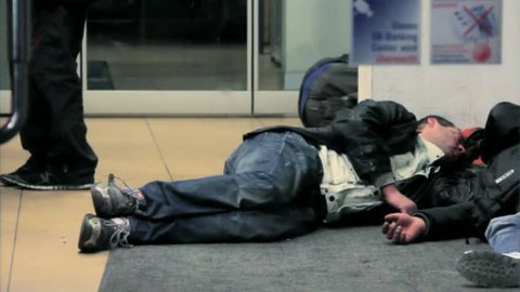 Proč chudoba? - Lullaby (Victor Kosakovskiy / Německo)