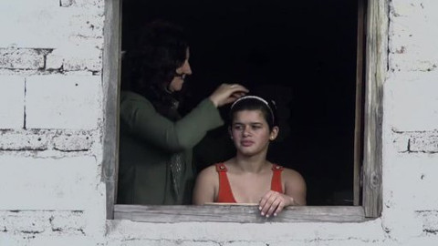 Proč chudoba? - The Thread (Alicia Cano / Uruguay)