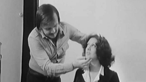 Marie Rottrová: Střapatá, nohatá