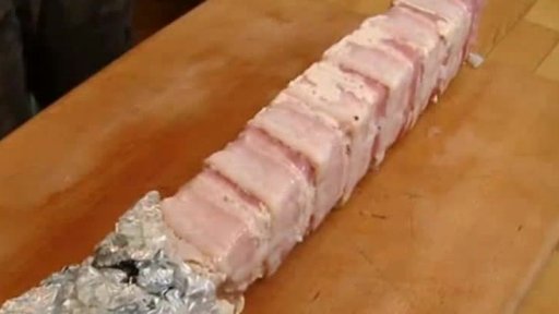 Králičí paštika s omáčkou z lesních plodů