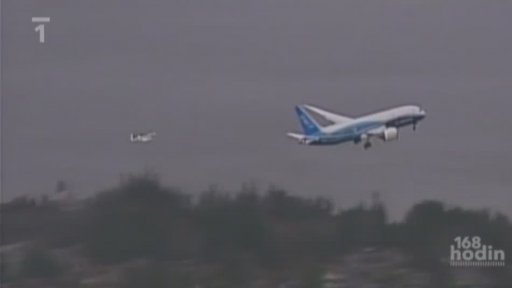 Boeing 787 Dreamliner se odlepil od země