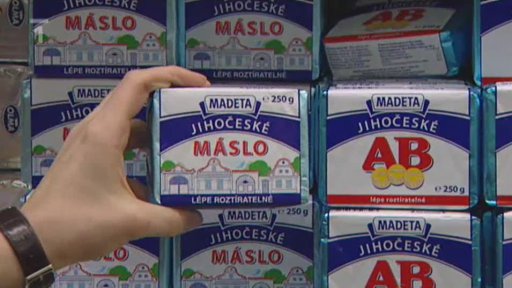 Másla, margaríny, sýry