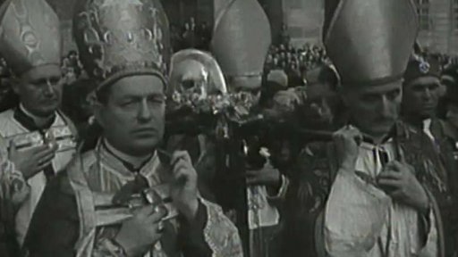 Ostatky se vrátily do katedrály sv. Víta (1947)