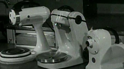 Pomocníci do kuchyně (1946)