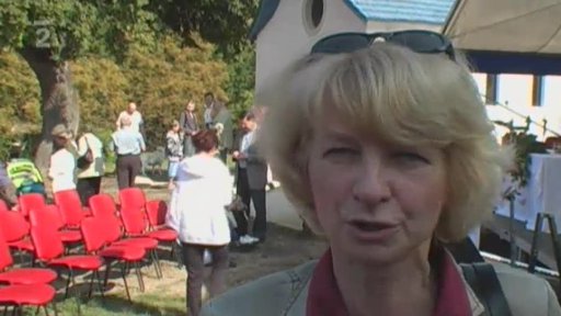 Kaplička v Kamenných Žehrovicích