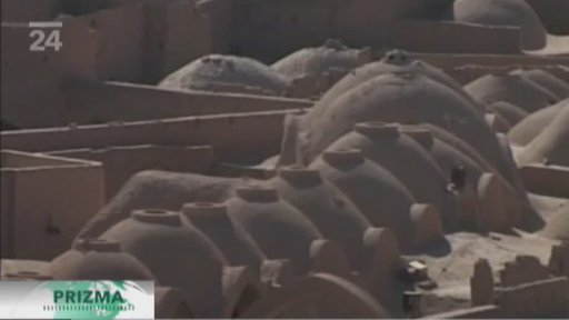 Větrné věže v Íránu chladí rozpálené domy