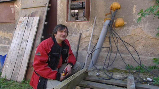 Havarijní stav hospody v Panenských Břežanech