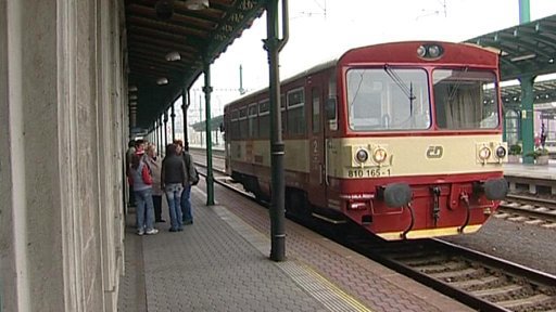 V Ústeckém kraji hrozí zrušení až třetiny vlakových spojů