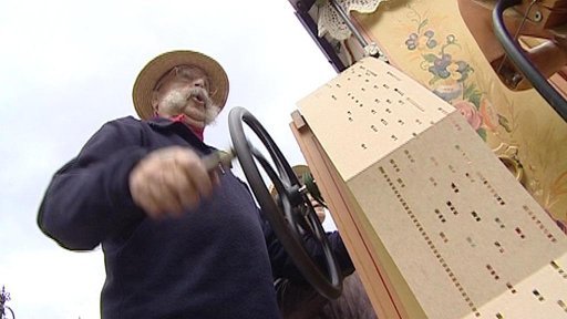 V ulicích Liberce hráli flašinetáři