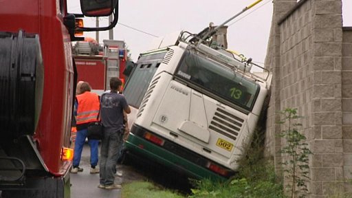 Nehoda trolejbusu v Plzni