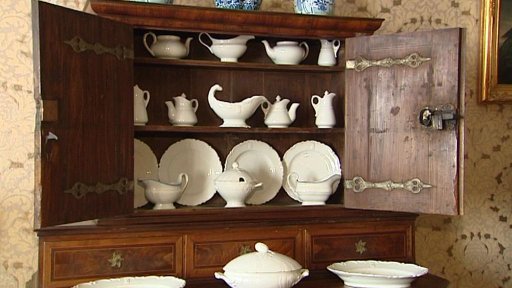 Boj o mobiliář zámku