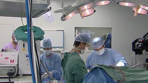 Lékařské odbory chtějí po ministru Hegerovi slíbené desetiprocentní zvýšení platů