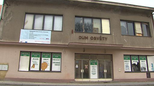 Rekonstrukce Domu osvěty v Rakovníku se protáhne o víc než půl roku