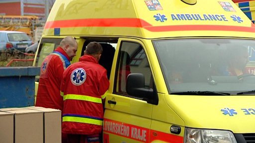 Pacient měl vyhrožovat záchranářům pistolí