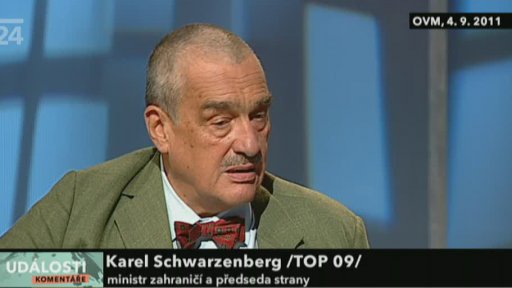 Spory mezi Hradem a Černínským palácem