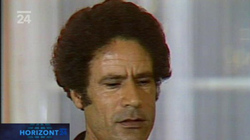 ČSSR: pocty a zbraně pro Kaddáfího