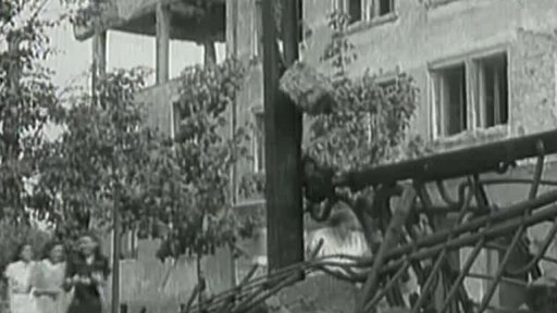 Bratislava se vzpamatovává z války (1945)