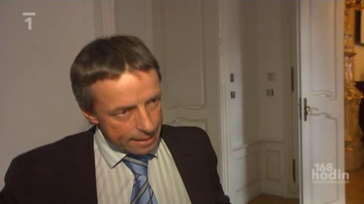 Poslanec Pavel Bém se neukázal celý únor v parlamentu