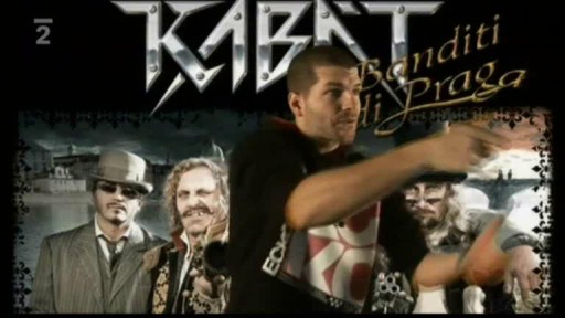 Zoom: Kabát ve studiu