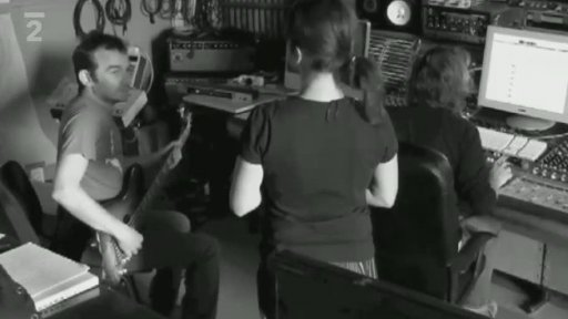 Lenka Dusilová ft. Justin Lavash