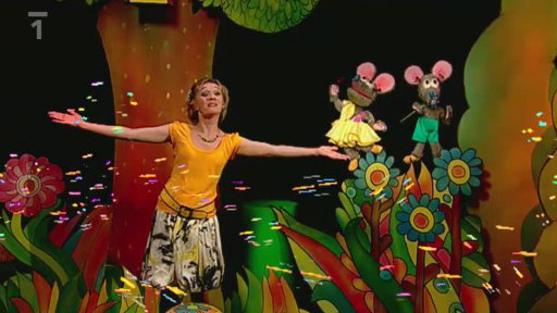 Klára a Tryskomyšky slaví s bublifuky všechny svátky, které připadají na tuto neděli a nejbližší dny.