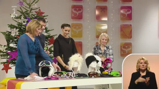 Čepice a brýle na zimní sporty - Karel Studnička