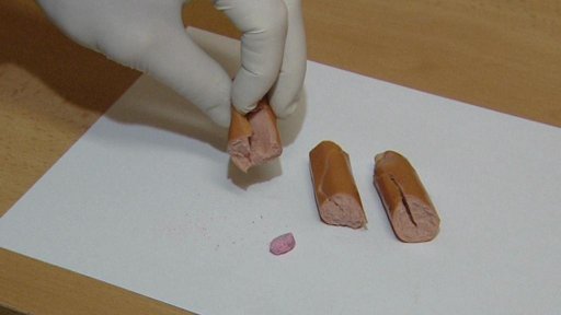 Podivné návnady v Chlumci nad Cidlinou