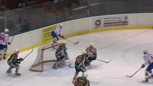 Hokejová Třebíč bojuje o soutěž, peníze i přízeň fanoušků.