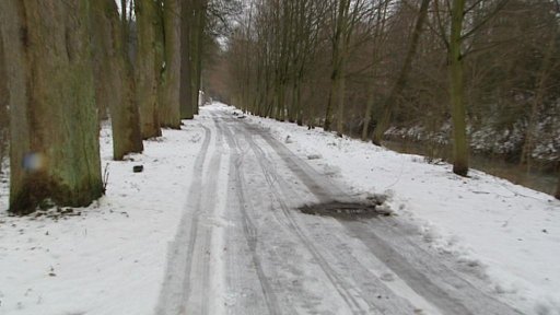 Problémy s připravovanou cyklostezkou z Hradce Králové do Kuksu.