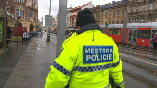Víc strážníků do pražských ulic