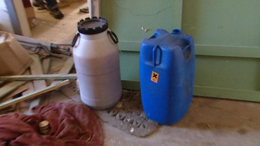 Nebezpečné chemikálie ze staré textilky ohrožují okolí Brněnce