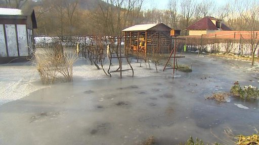 Ledová povodeň trápí Klášterec nad Ohří