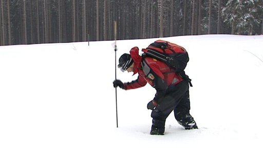 Měření sněhu na Šumavě