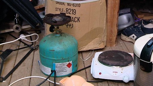 Trhovci v Hraničné u Kraslic podle hasičů hazardují s bezpečností