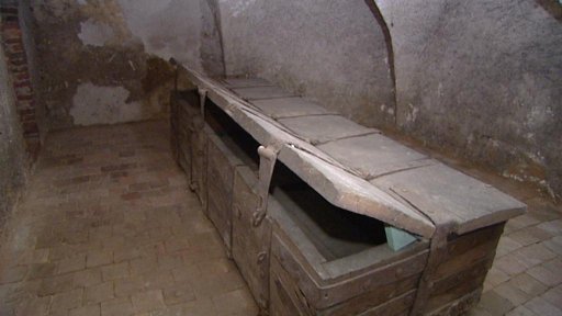 Zámecká truhla Pernštejnů