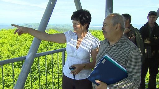 Záchrana rozhleden - na Hýlačku spoří lidé, Vysoký Kamýk opravil telefonní operátor