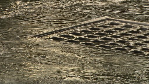 Večer hrozí silný déšť